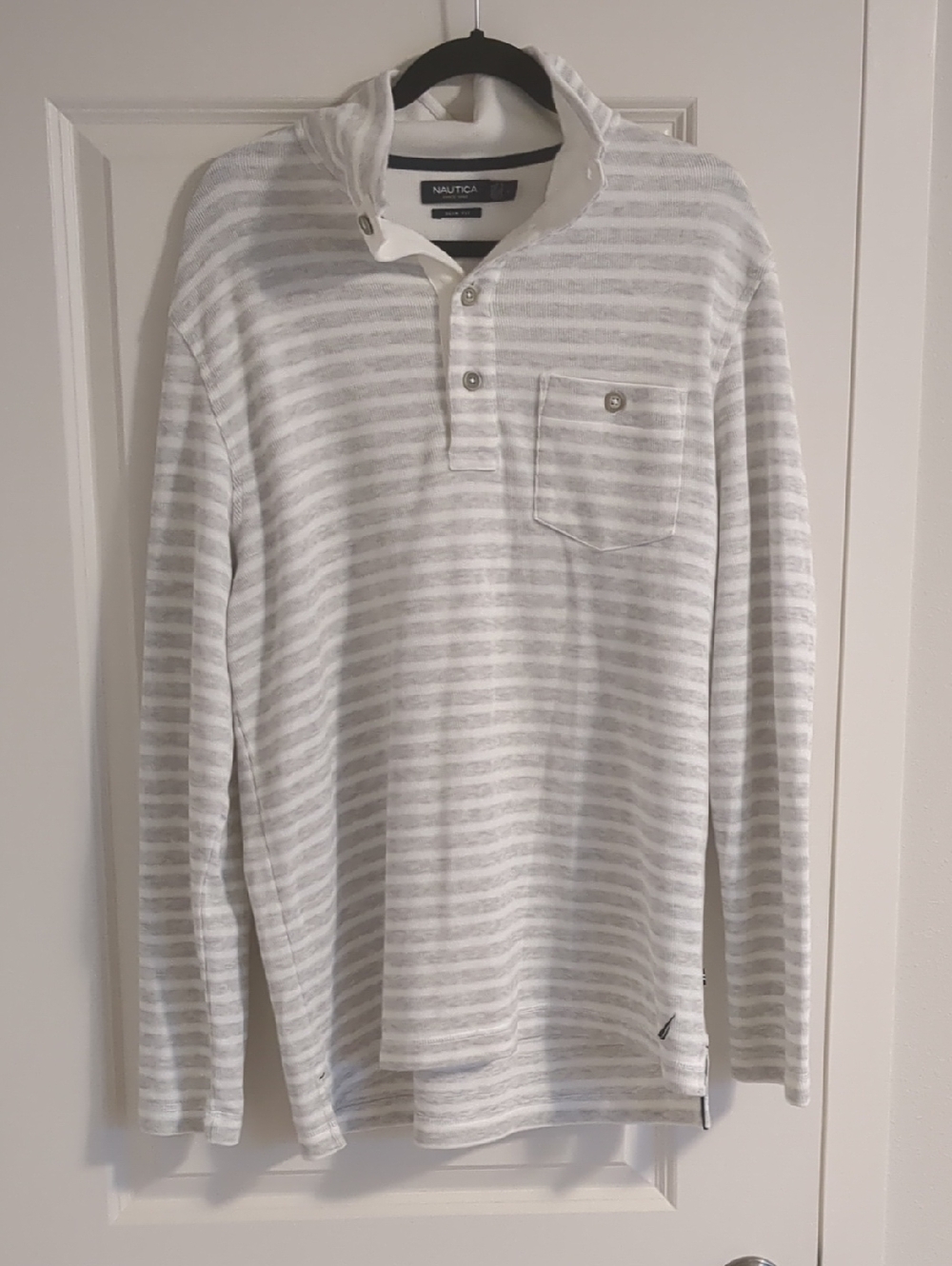 Nautica Men's Long-Sleeve Striped Henley - White & Light Gray